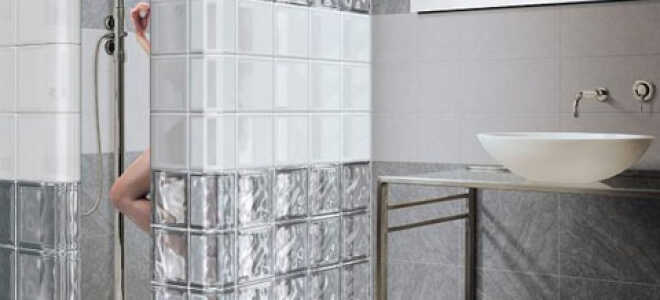 Используем стеклоблоки в интерьере квартиры